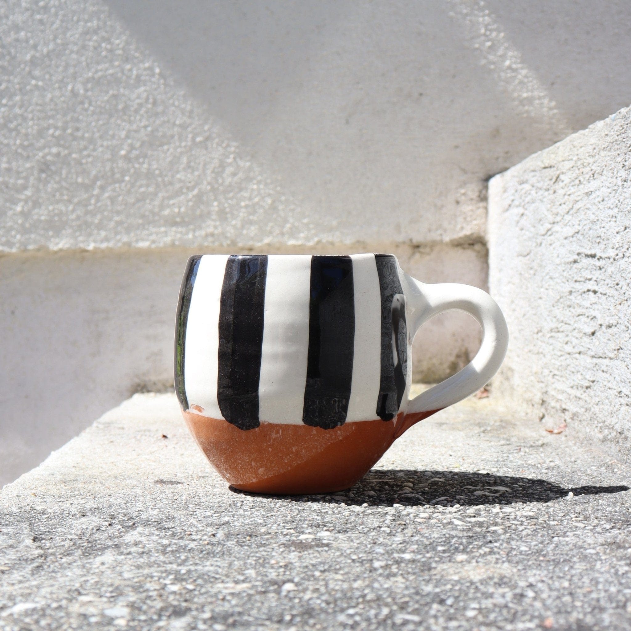 Artisanal Cup Stripes In Terracota Black - Rosetta's