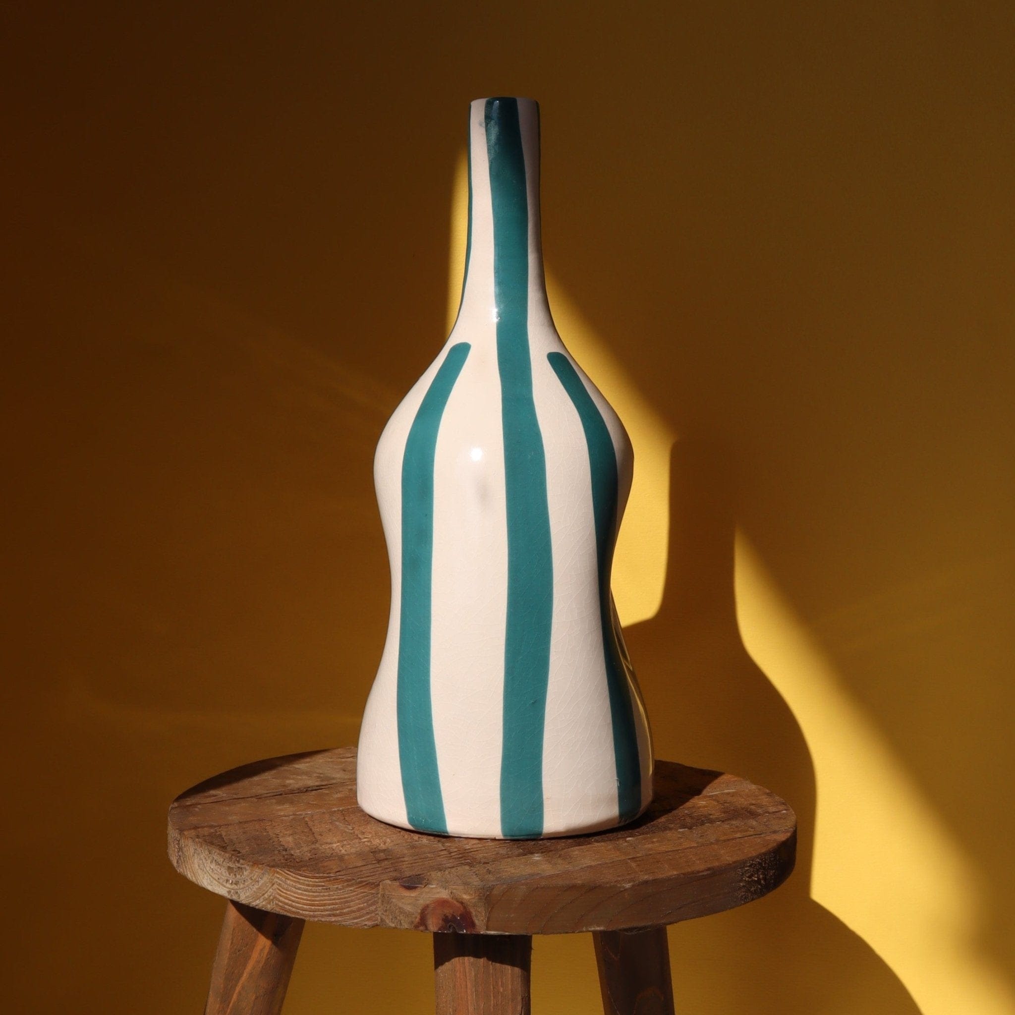 Striped Disfigured Vase Solilflore - Rosetta's